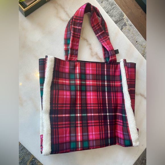 Victoria’s Secret Tote Bag - Picture 2 of 3